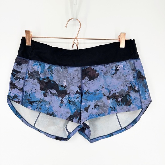 Lululemon Speed Up 2.5" ins Purple Blue Abstract Print Activewear Shorts Size 8 - Picture 1 of 4